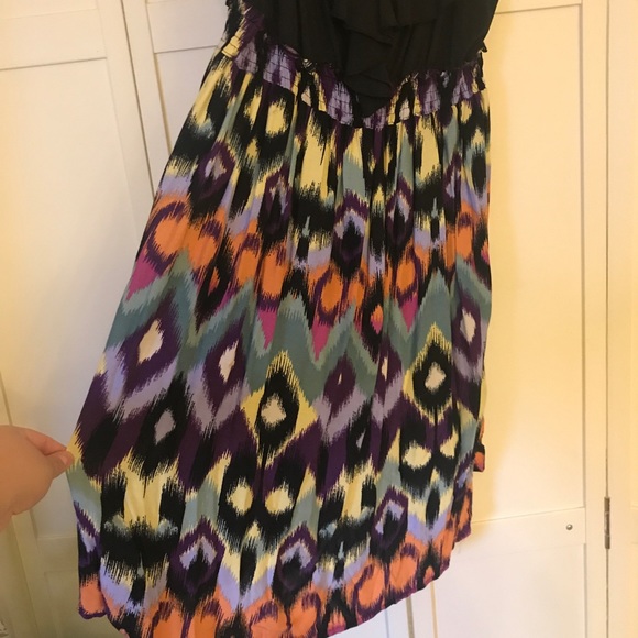 Black and multi color print dress - Picture 2 of 7